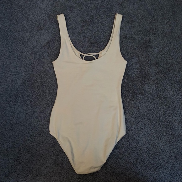 Tan Bodysuit - Picture 2 of 3